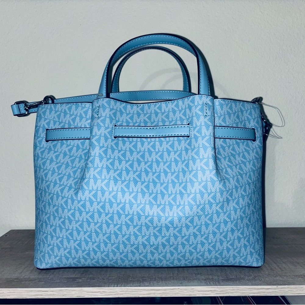 Michael Kors Carson Medium Sky Blue Satchel - Picture 2 of 7